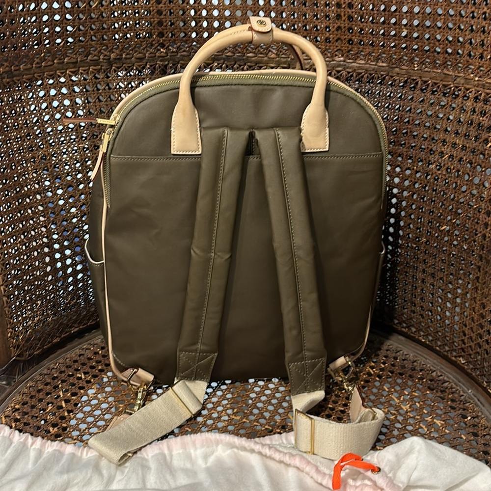 India Hicks Backpack - Picture 3 of 4